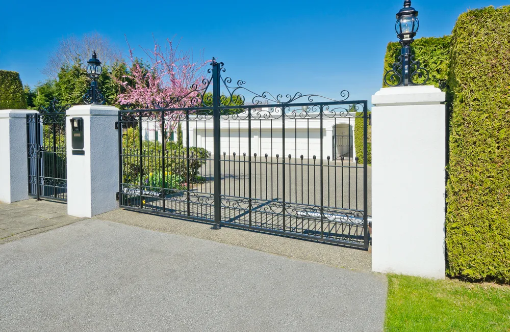 Gates & Garage Door Express Inc