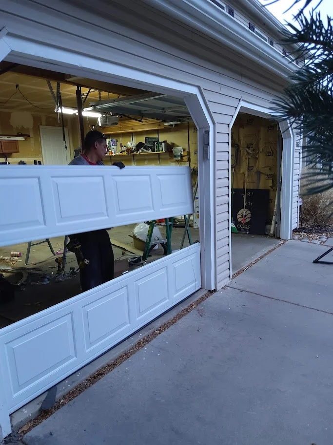 Spark Garage Doors Repair Aurora