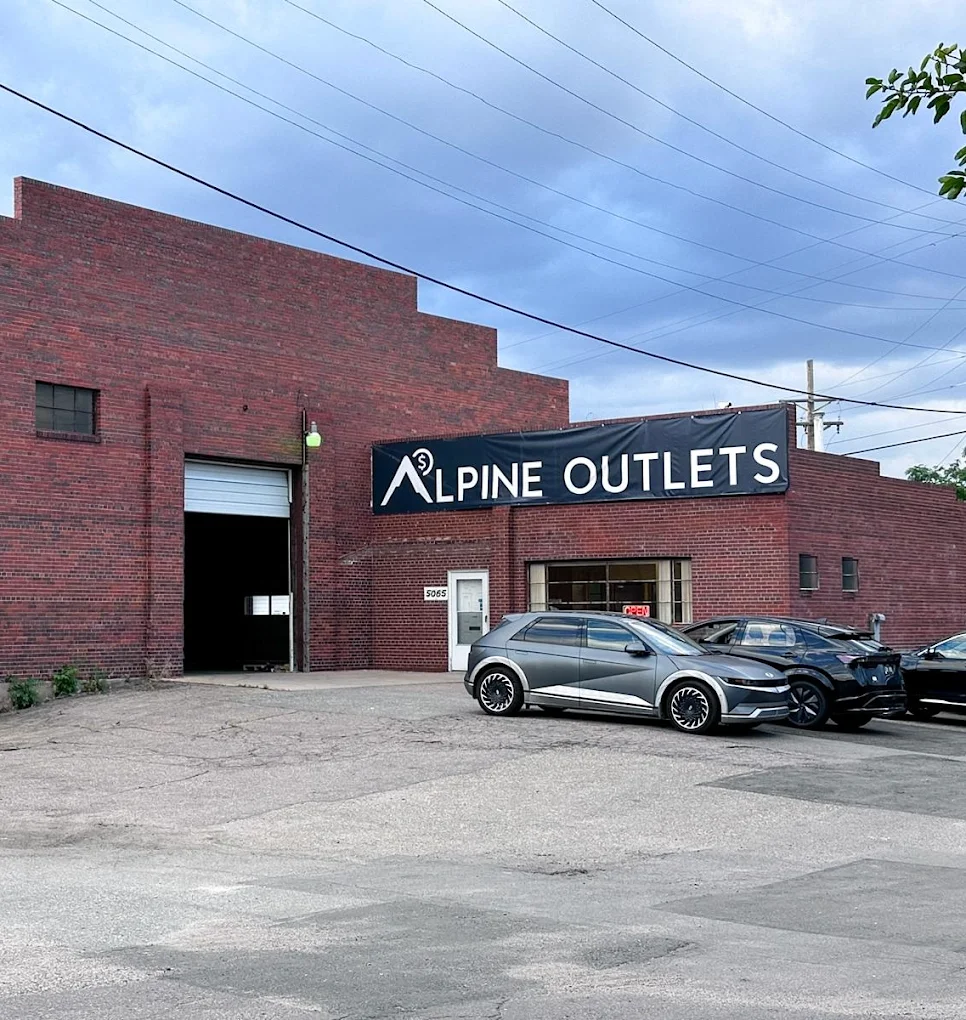 Alpine Outlets