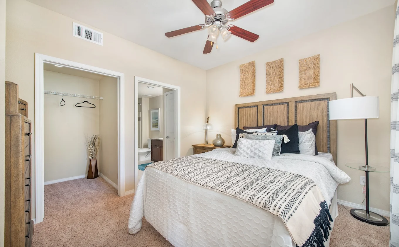 MAA Desert Vista