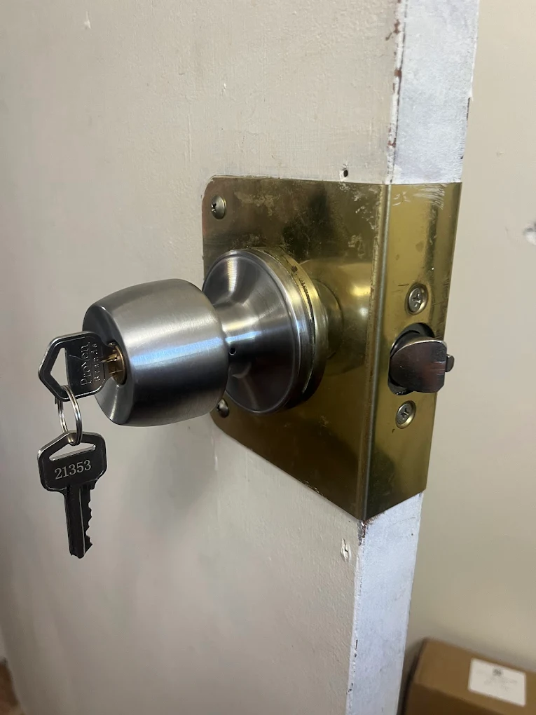 Heritage Locksmith - Keys on wheels