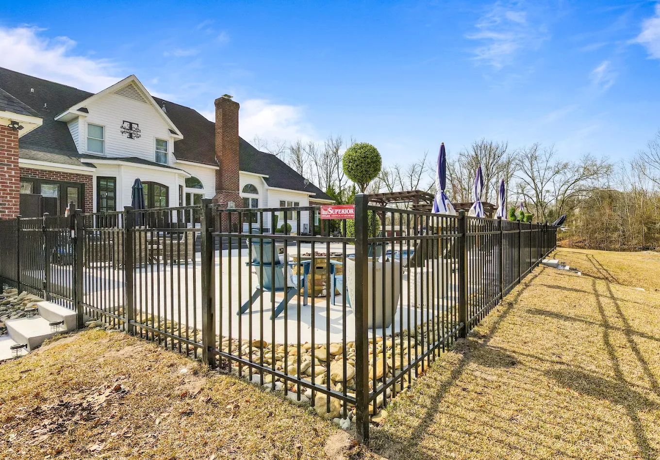 Superior Fence & Rail