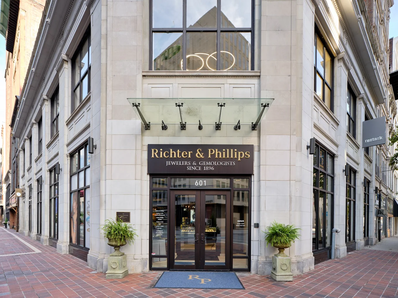 Richter & Phillips Jewelers