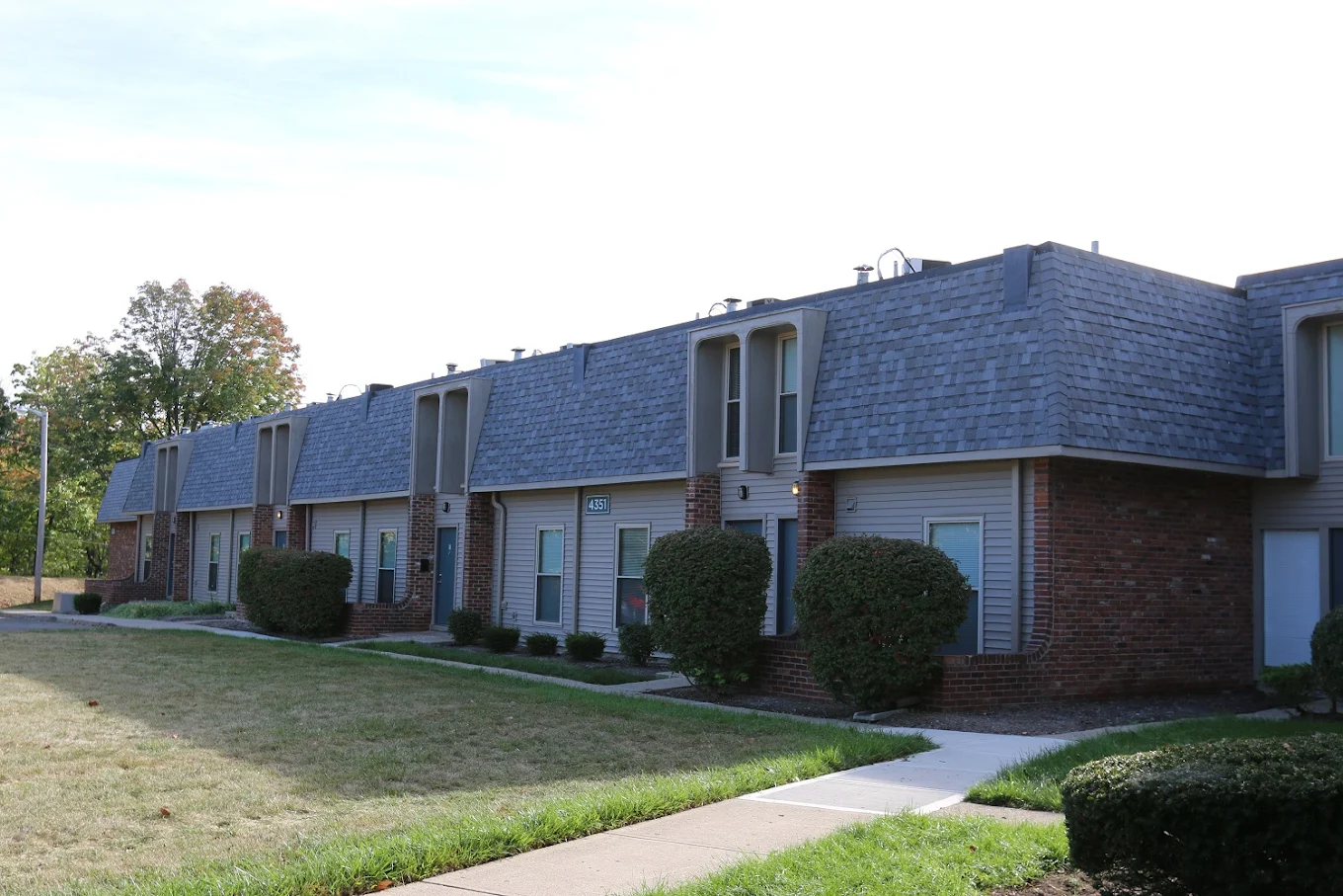 Rivers Edge Apartments and Townhomes
