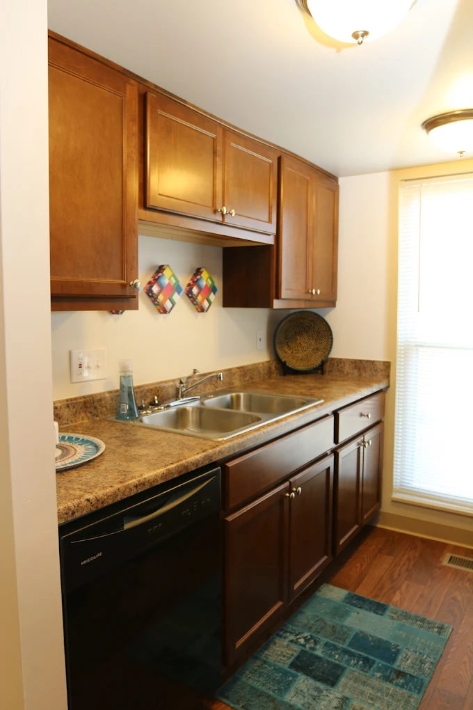 Rivers Edge Apartments and Townhomes