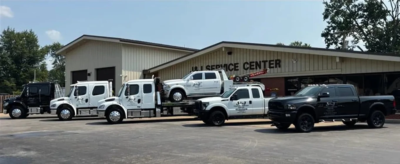 J&J Towing & Service Center