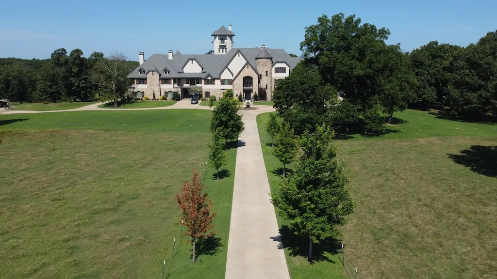 Legacy Landscape Lawn Care and Christmas Lights