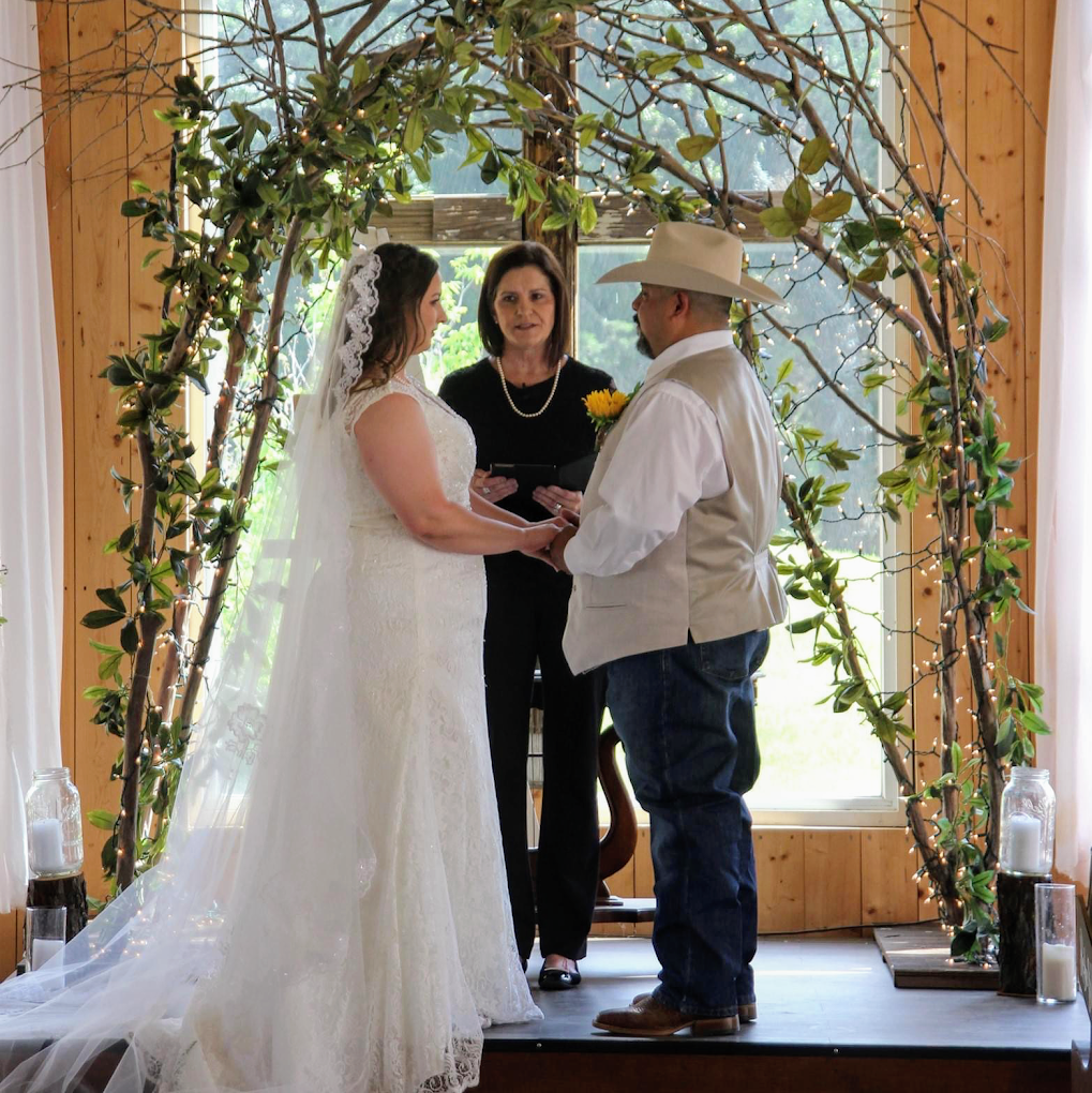 At the Altar - Weddings by Tina