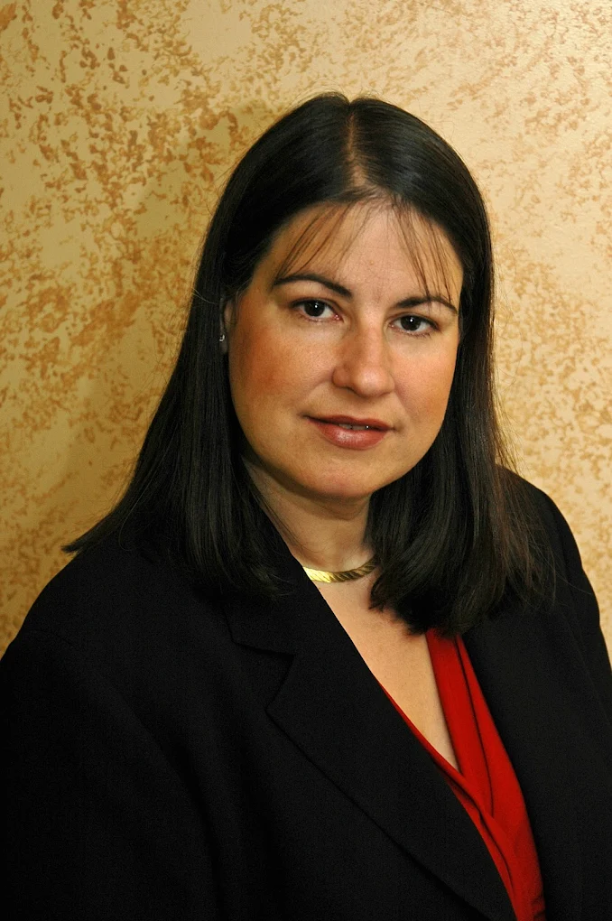 Carmenate Law Firm : Yliana Carmenate, Esq.