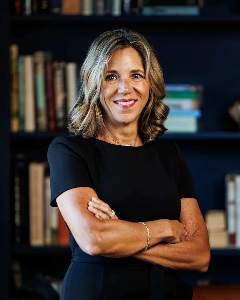 Lisa Dipoala Haber : Lisa DiPoala Haber, Esq. 