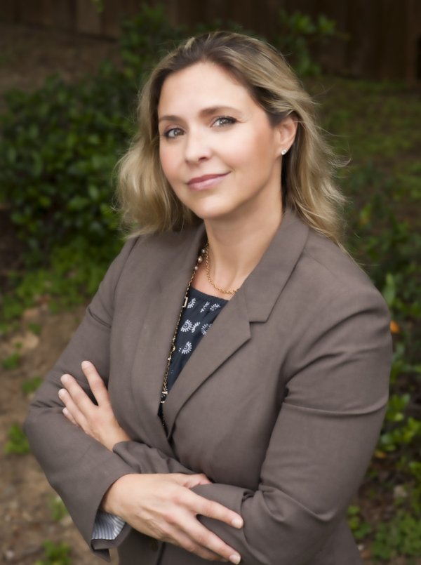Hammer Law PLLC : Holly E.R. Hammer 