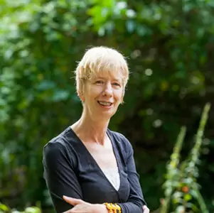 EMP Law Firm : Helen L. Parsonage