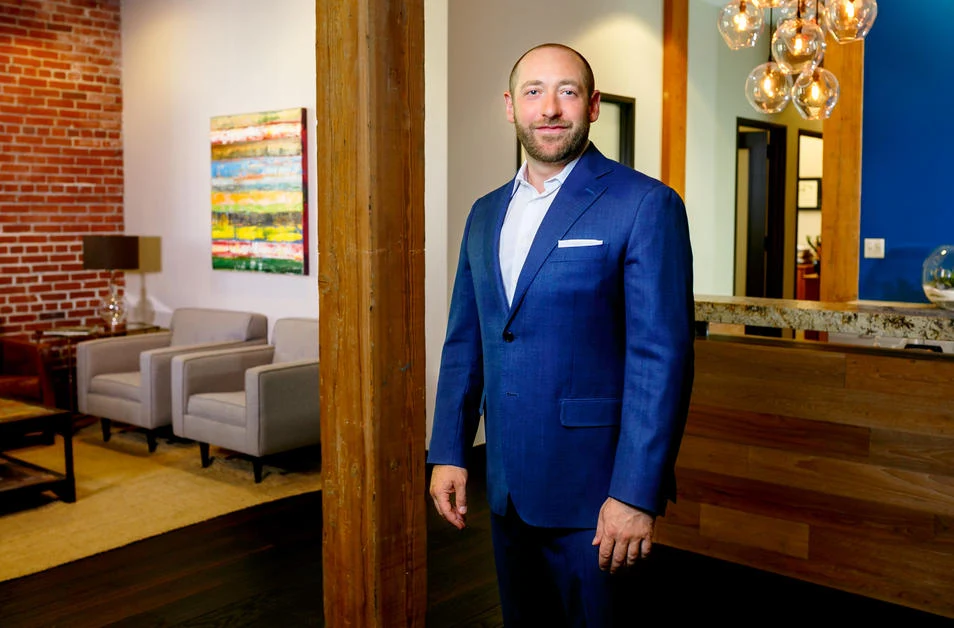 Gevurtz Menashe : Shawn N. Menashe
