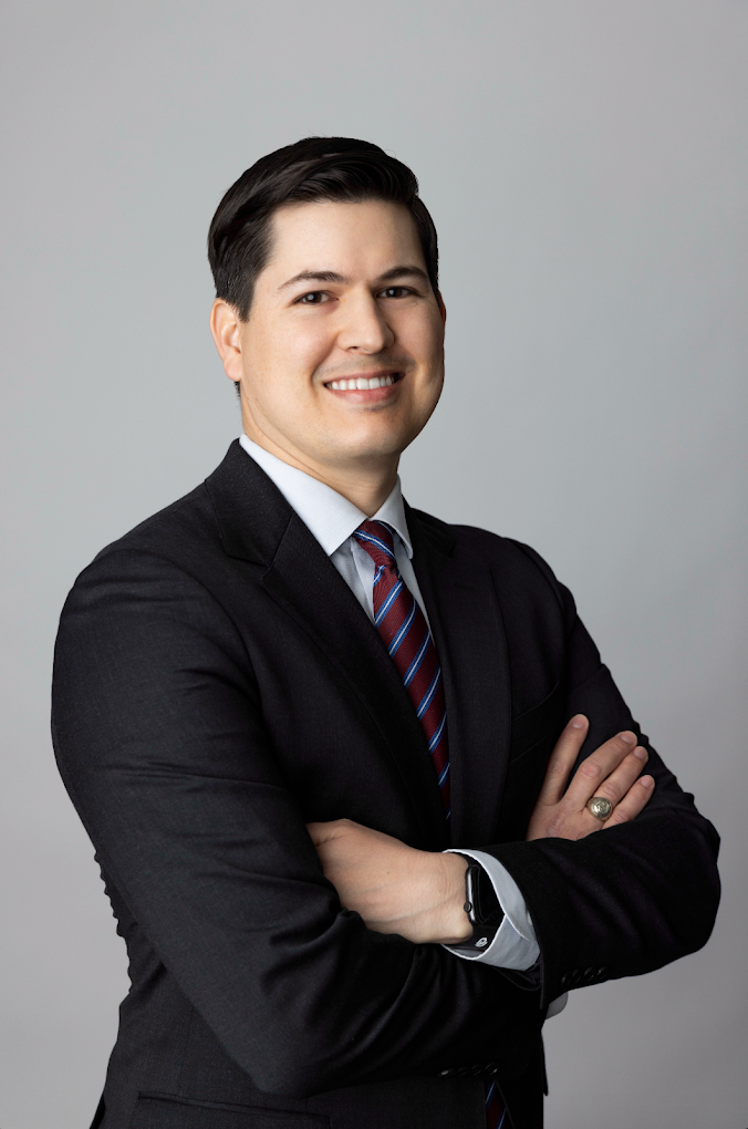 Maniatis Law PLLC : Matt Maniatis