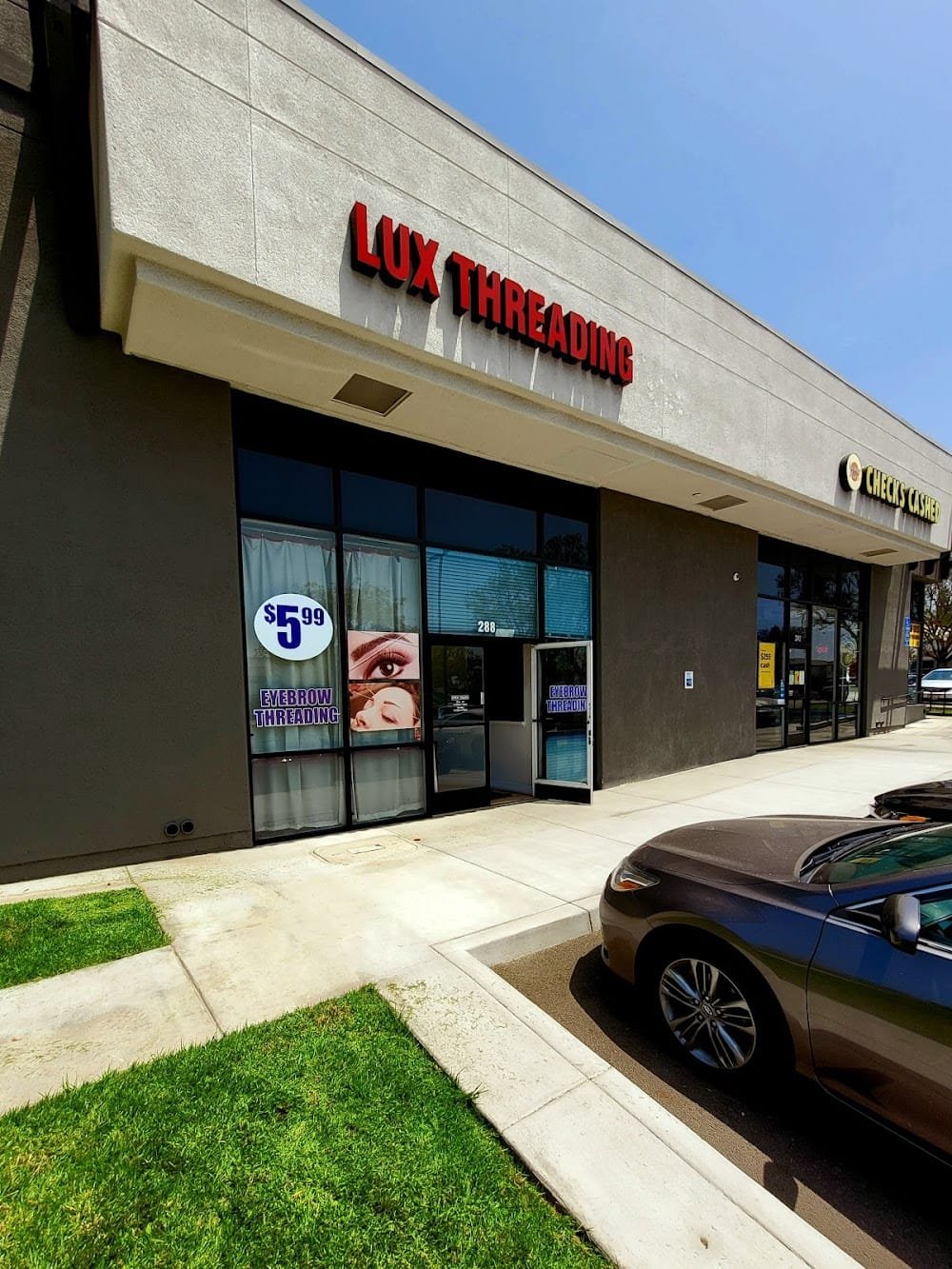 Lux Eyebrow Threading & Spa