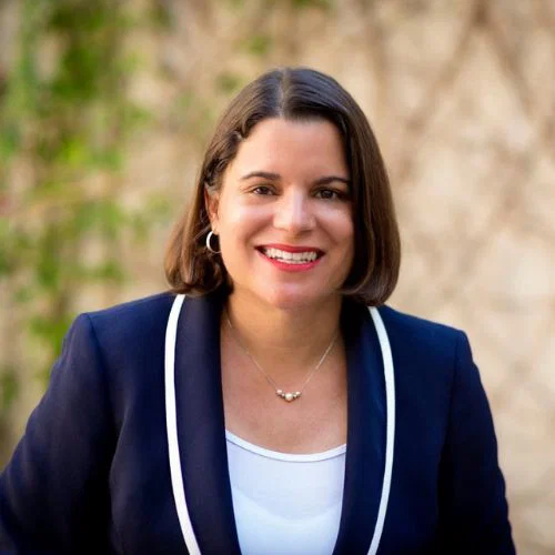 Texas Immigration Law Office PLLC : Laura Martinez 