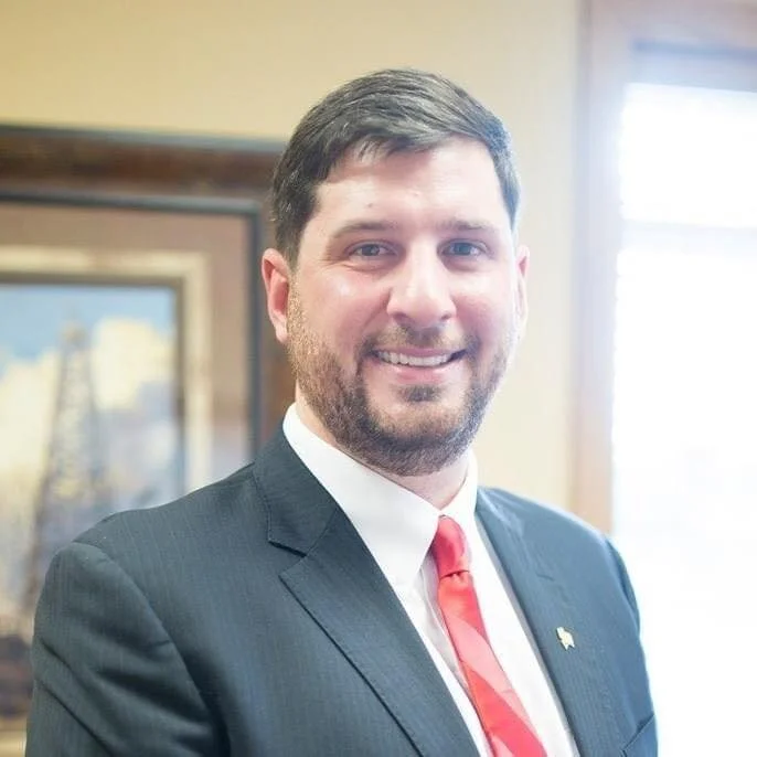 Mackay Law Firm, PLLC : Bryan D. Mackay 