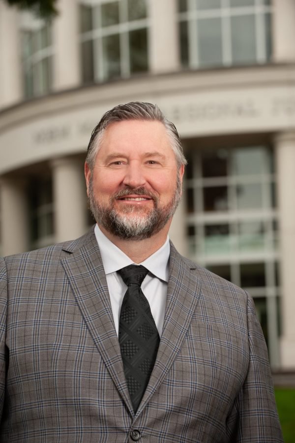 Iddins Law Group : Robert C. Iddins 