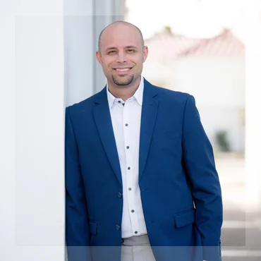 Keystone Law Firm : Francisco Sirvent 