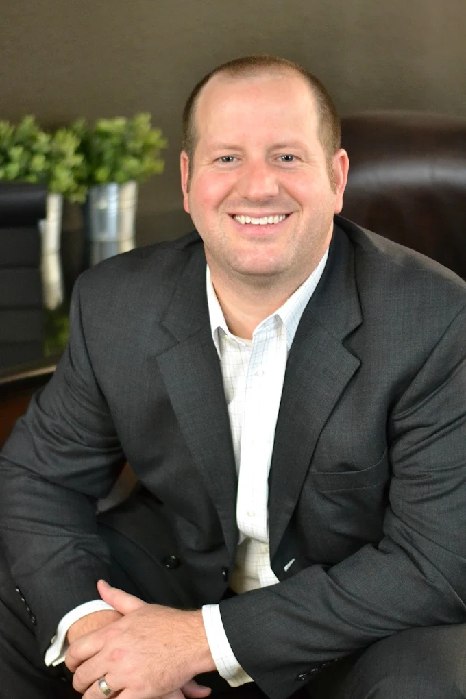 Woods Law Group, PLLC : Trent Woods