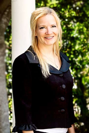 Robertson, Oswalt, Nony & Kennedy PLLC : Bonnie Robertson 