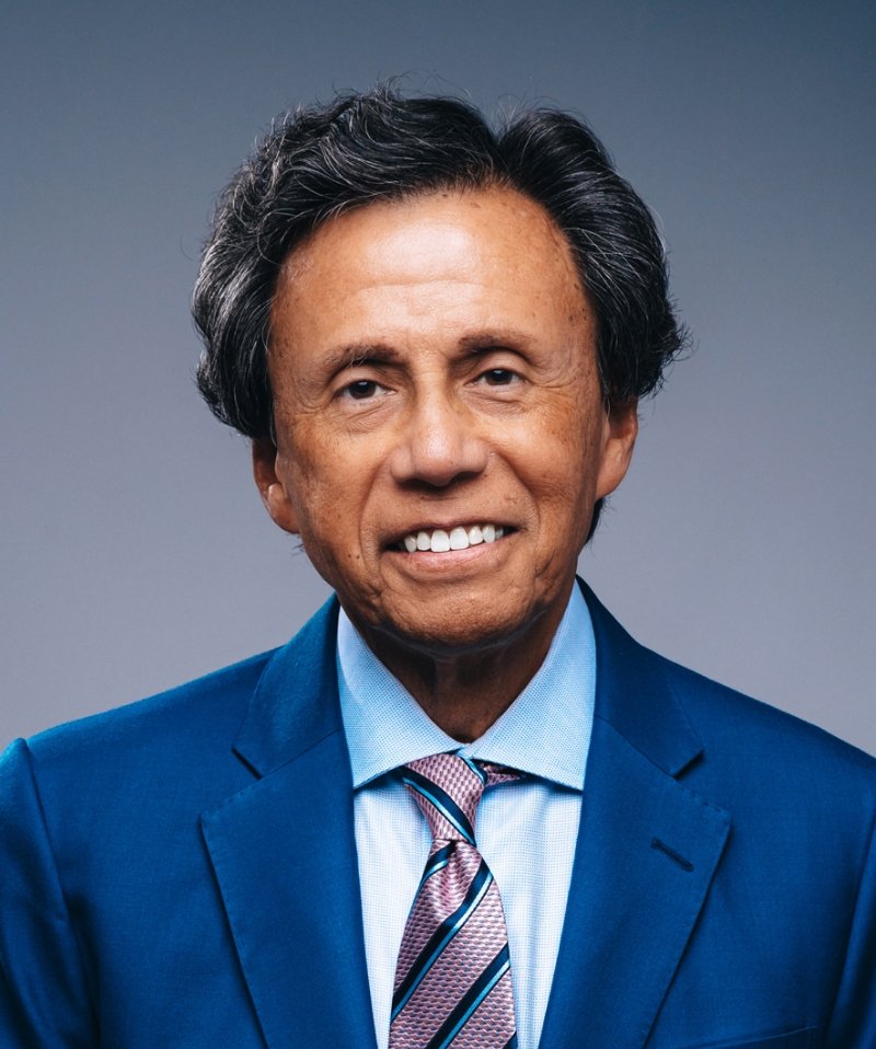Rodriguez & Associates : Daniel Rodriguez 