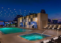 Hilton 