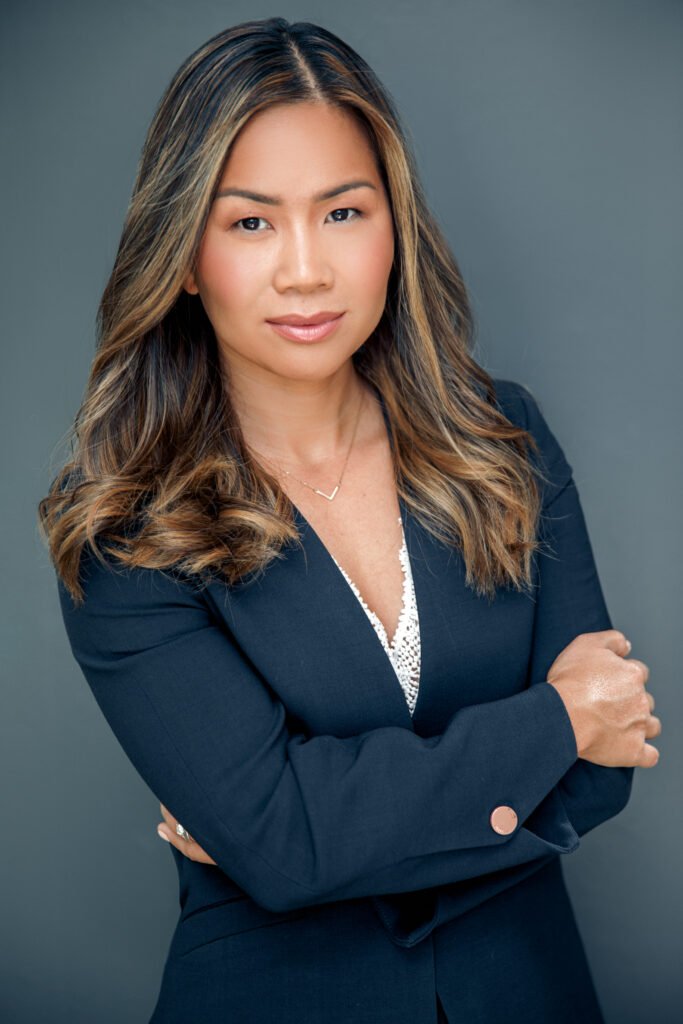 Regal Law & Mediation APC : Anh Stenzel 