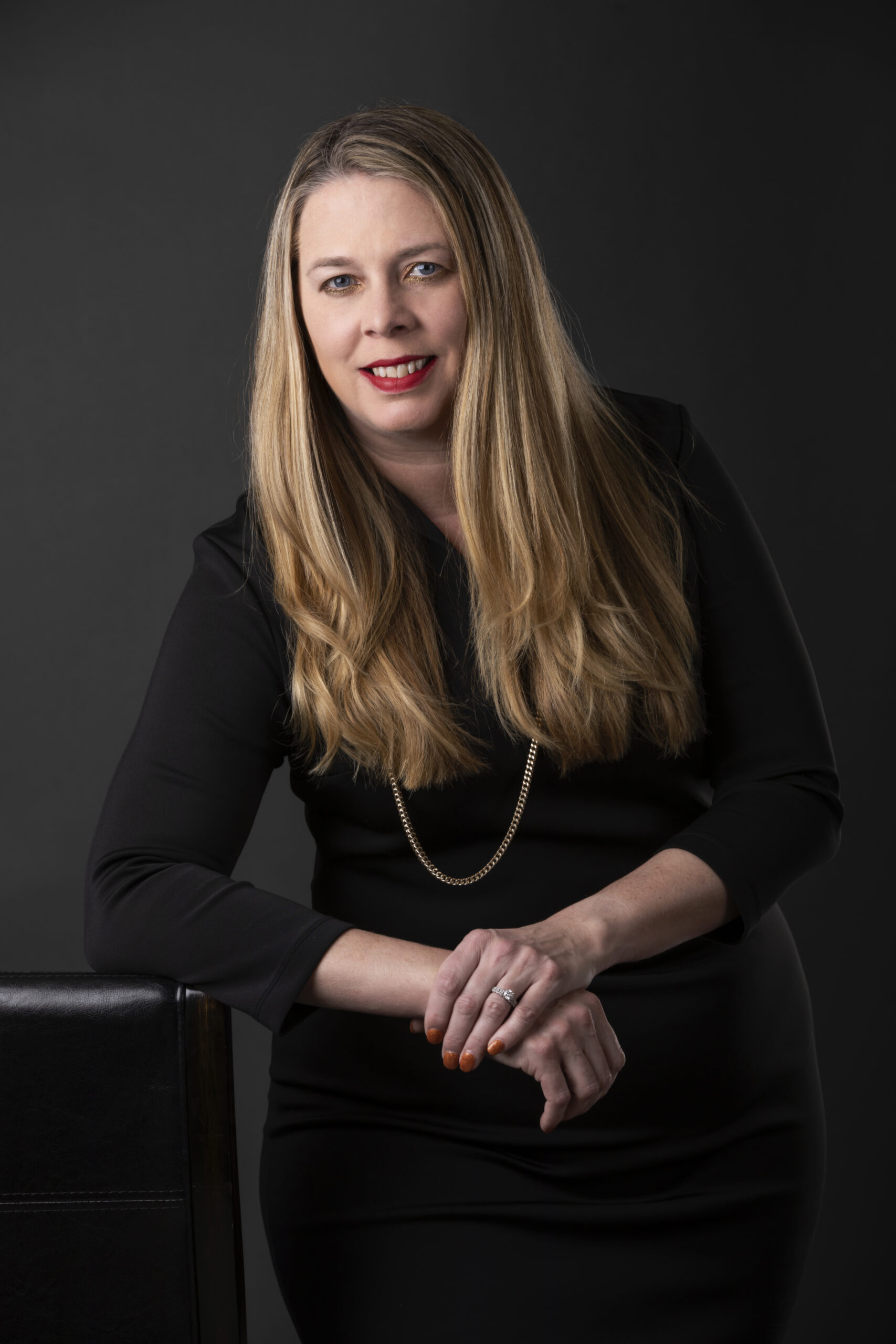 Izaguirre Law Firm : Stephanie Izaguirre