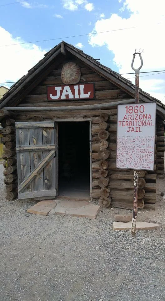A Sabrina's Bail Bonds