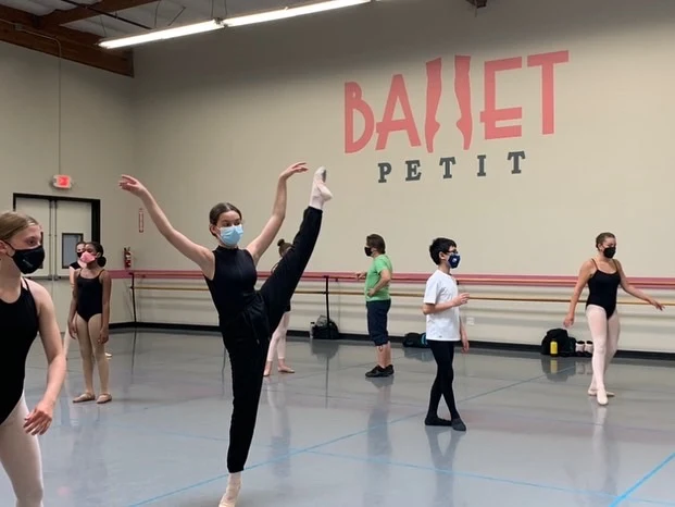Ballet Petit