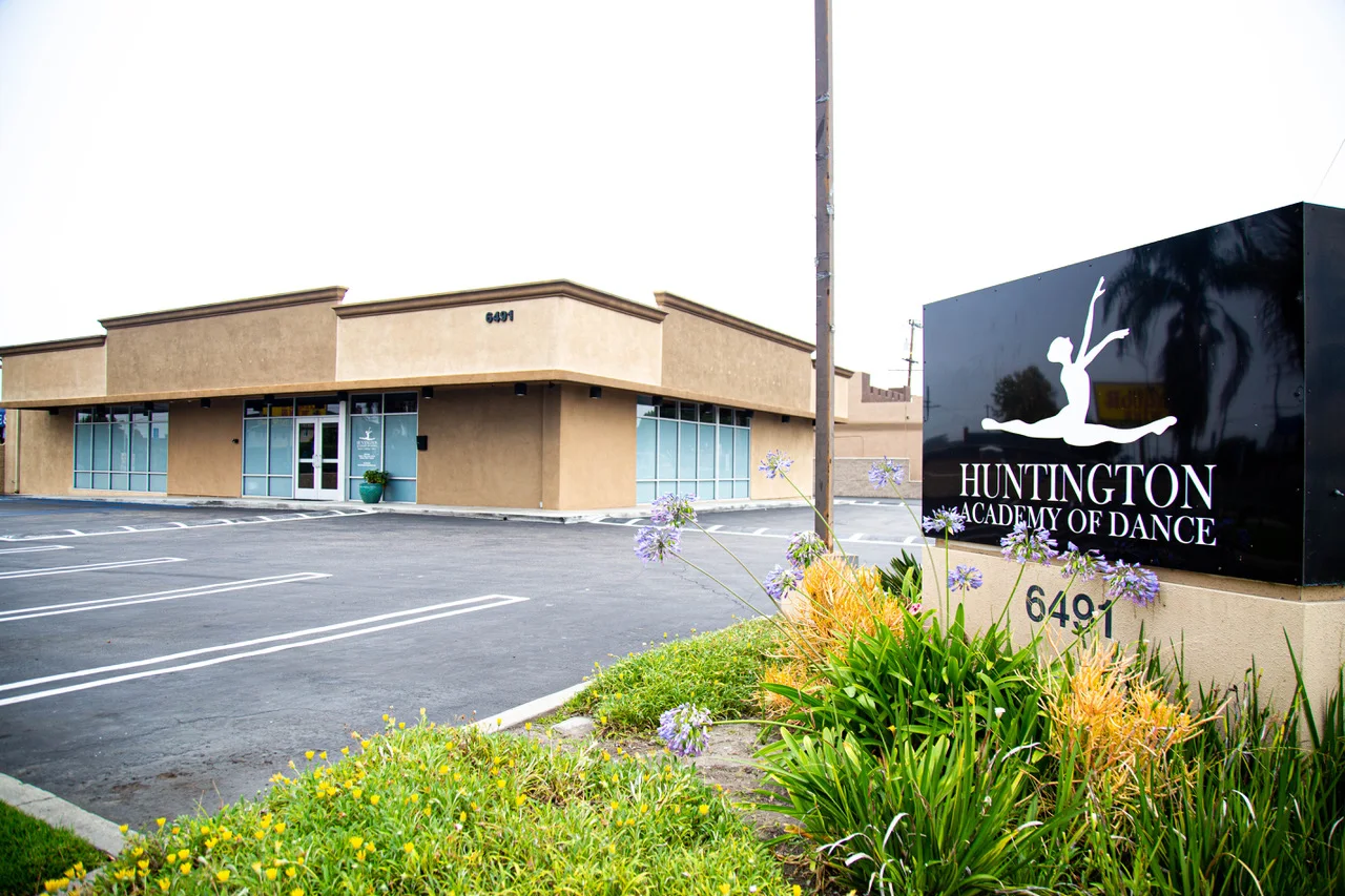 Huntington Academy of Dance