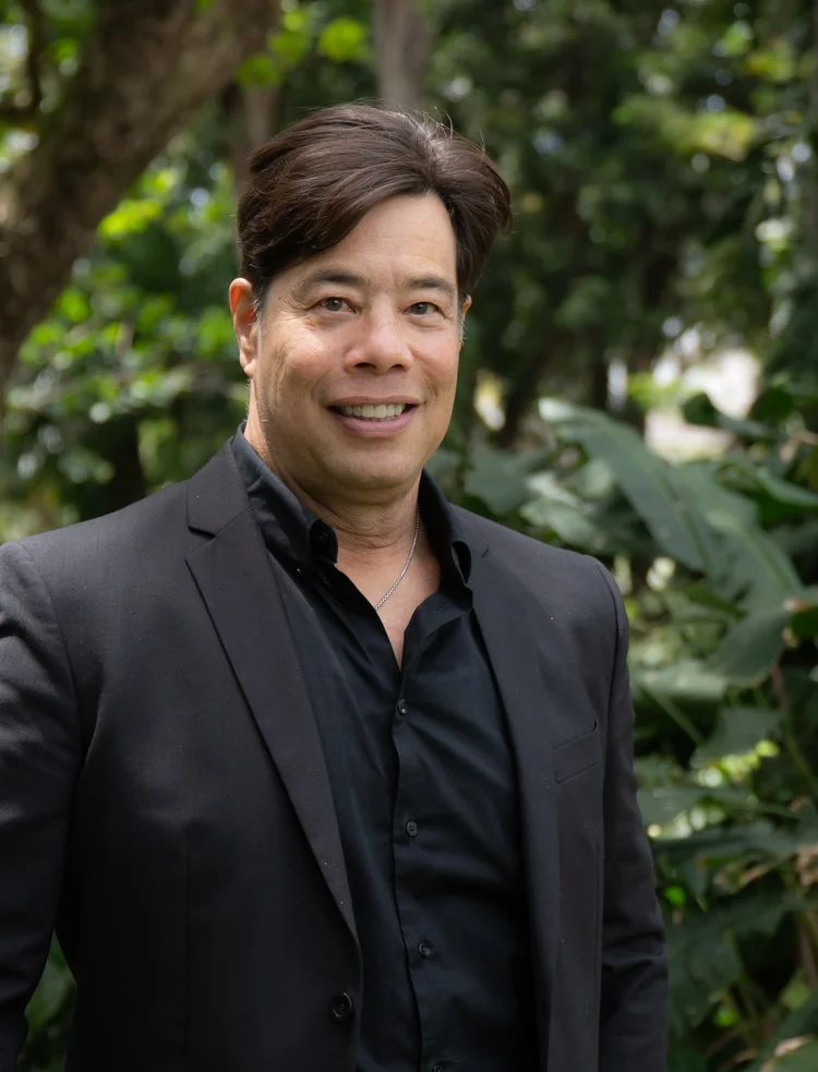Yim & Yempuku : Stephen B. Yim