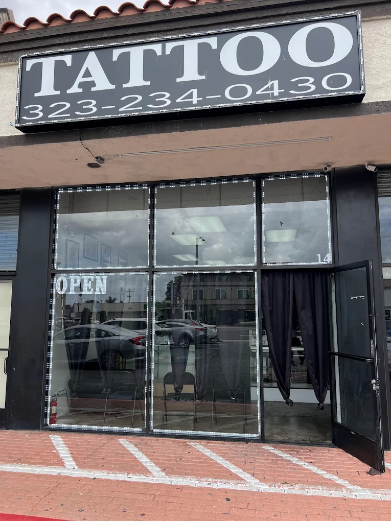 Droopy’s Tattoo Shop