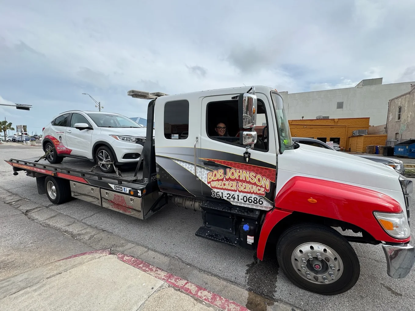 Apollo Towing & Semi Truck Heavy Wrecker