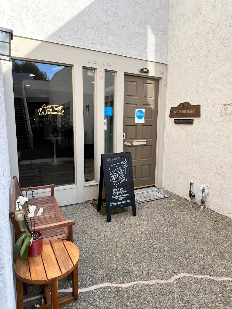 Blue Brush Dental