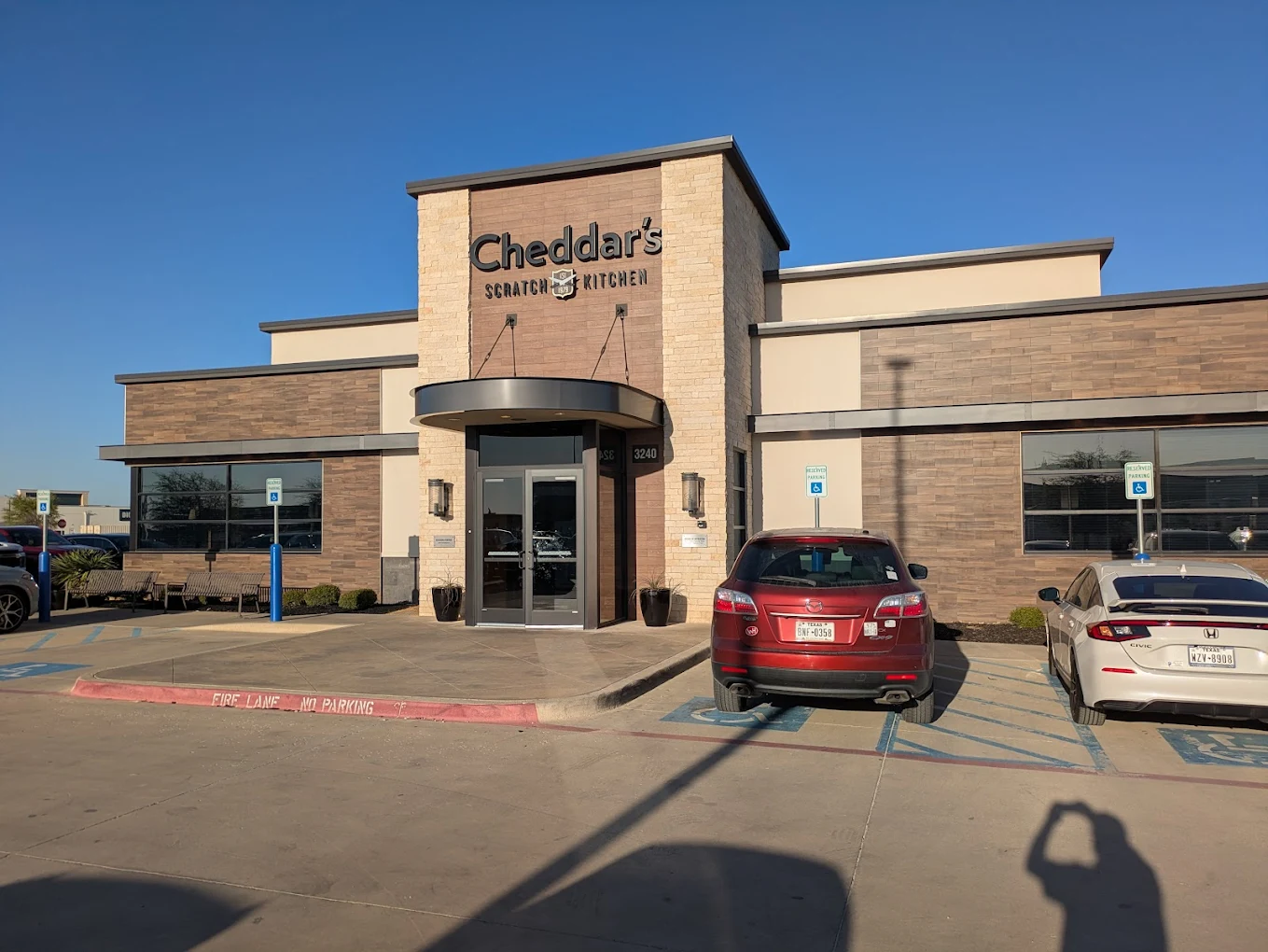 Cheddar's Scratch Kitchen