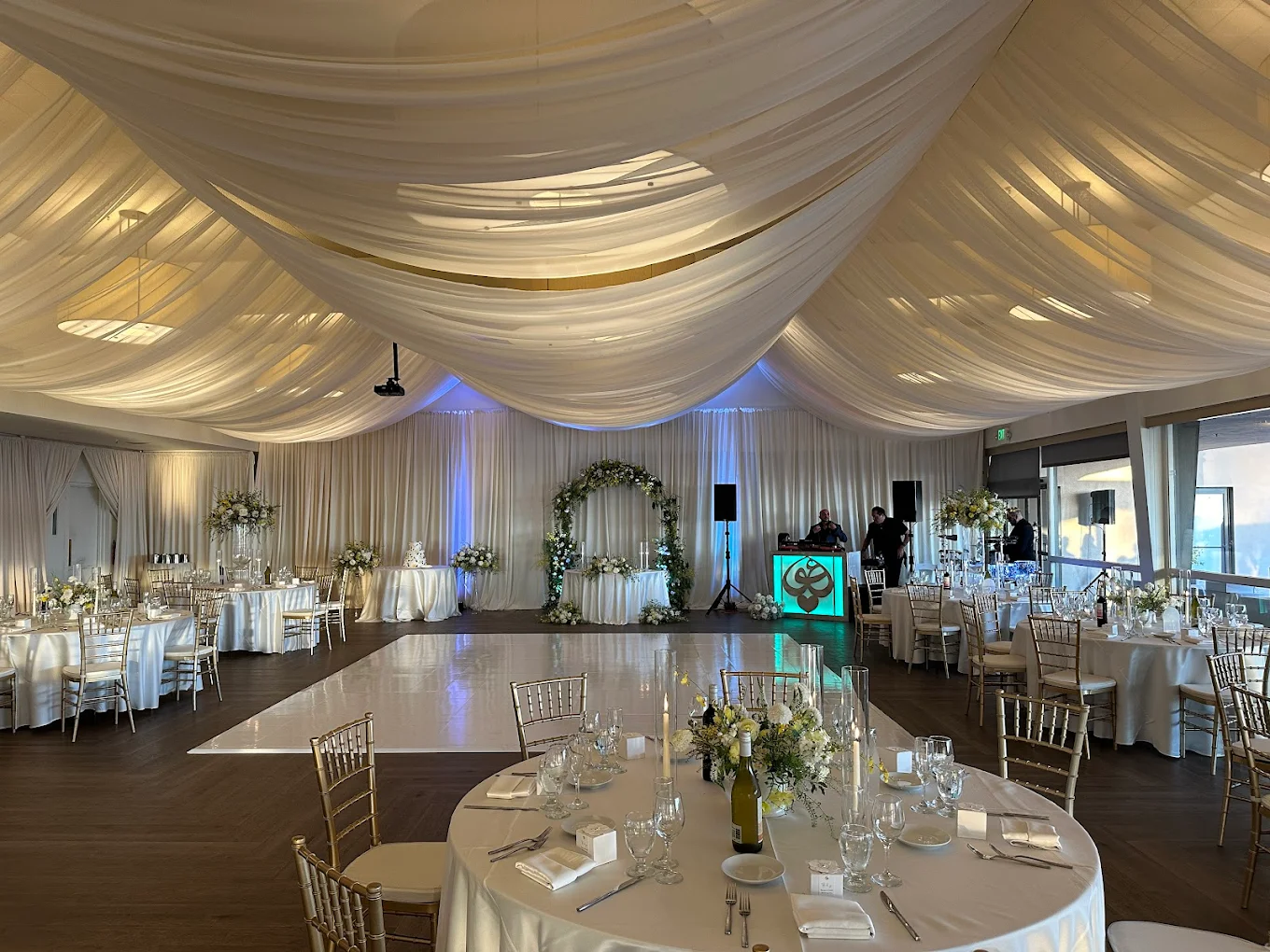 TRUE LUXE EVENTS!