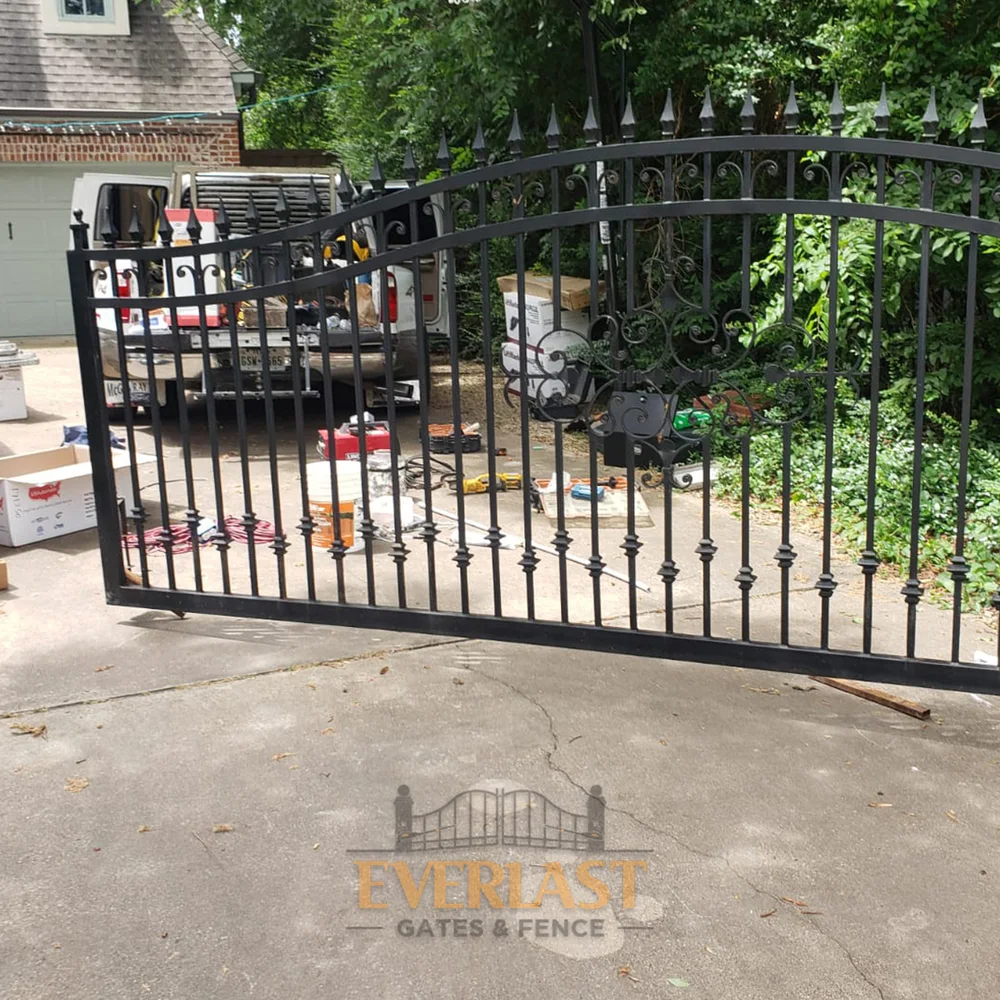 Everlast Gates & Fence