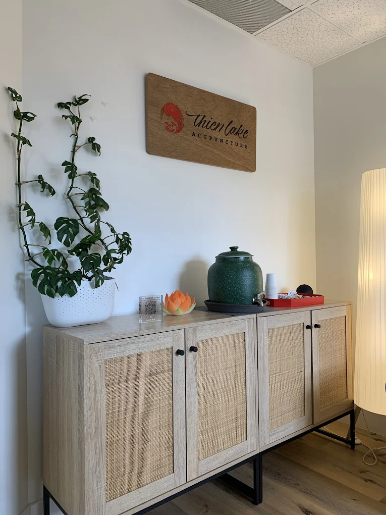 Thien Lake Acupuncture