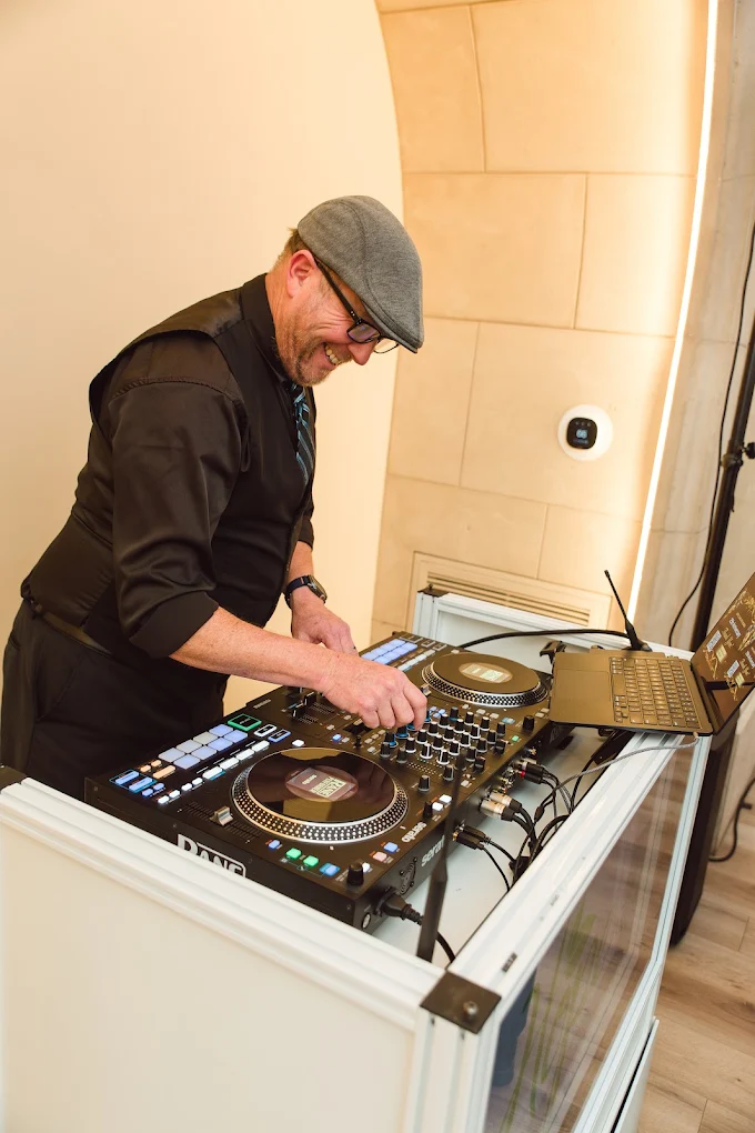 DJ Pros