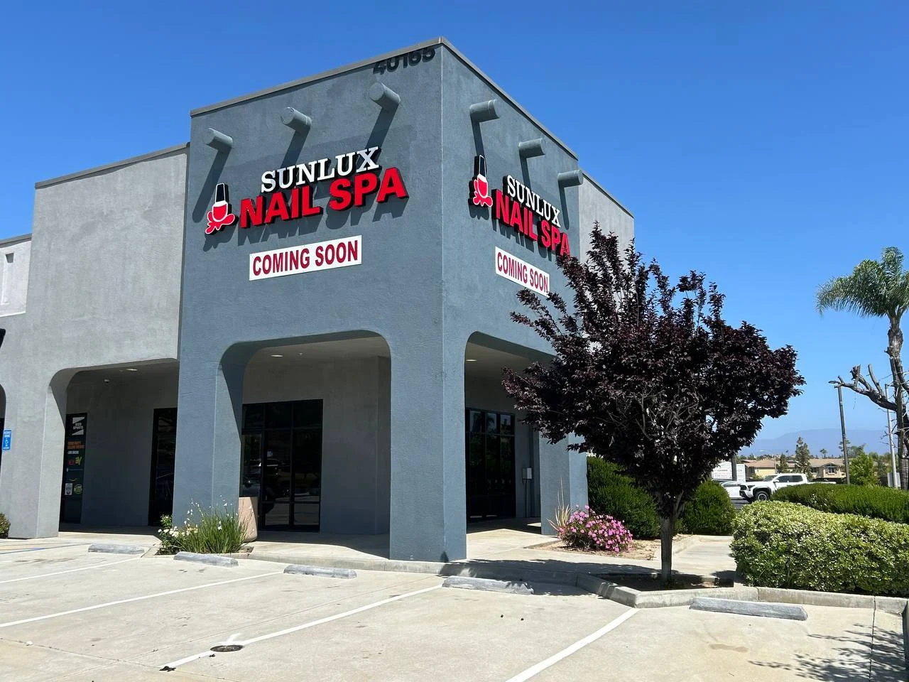 Sunlux Nail Spa