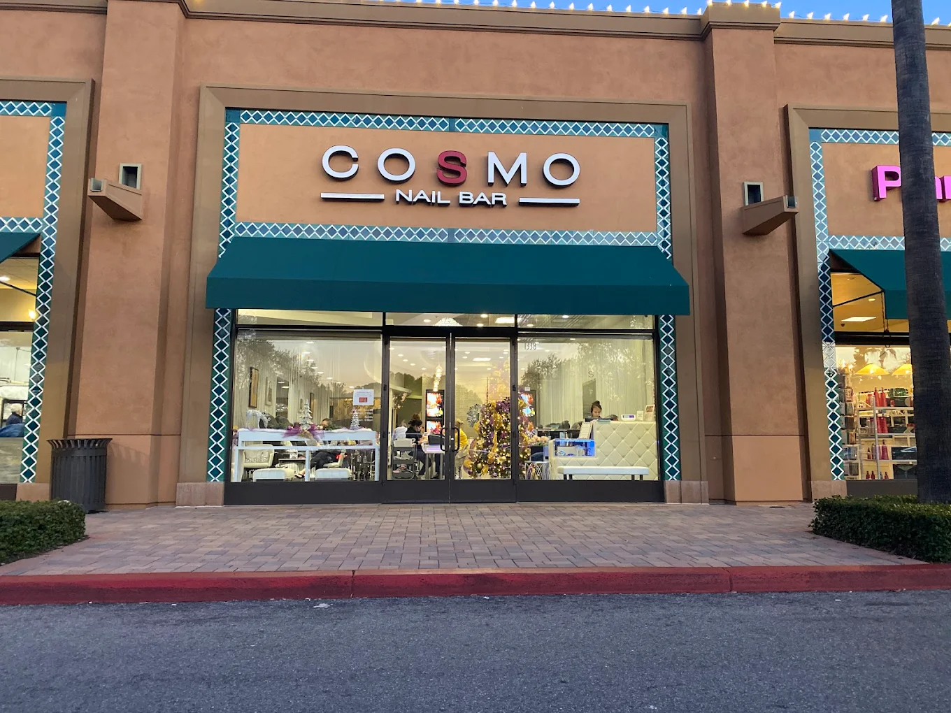 COSMO NAIL BAR NEWPORT BEACH