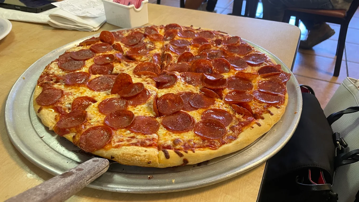 House of Pizza