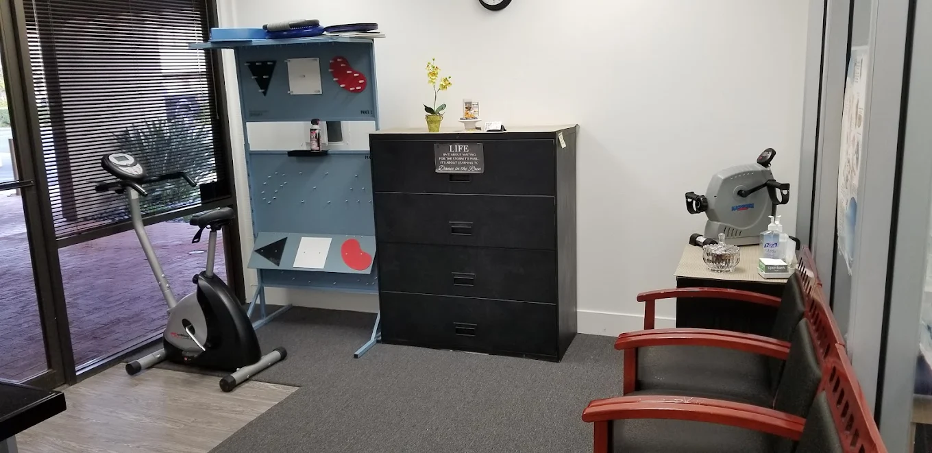 Selective Rehab - Hand Therapy