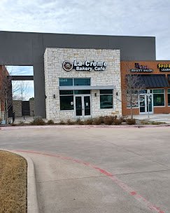 La Creme Bakery Cafe