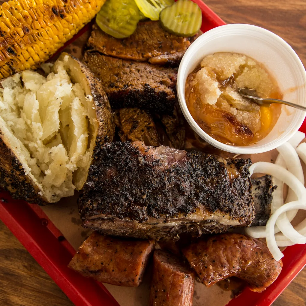 Cooper's Old Time Pit Bar-B-Que