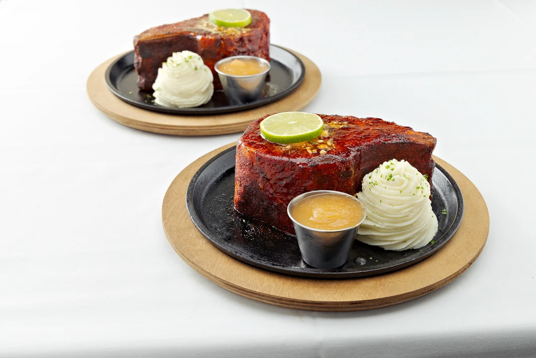 Perry’s Steakhouse & Grille