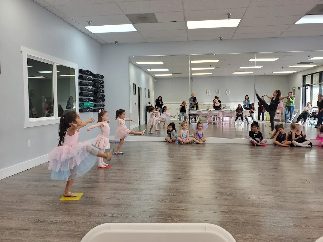 On Pointe Dance Studio