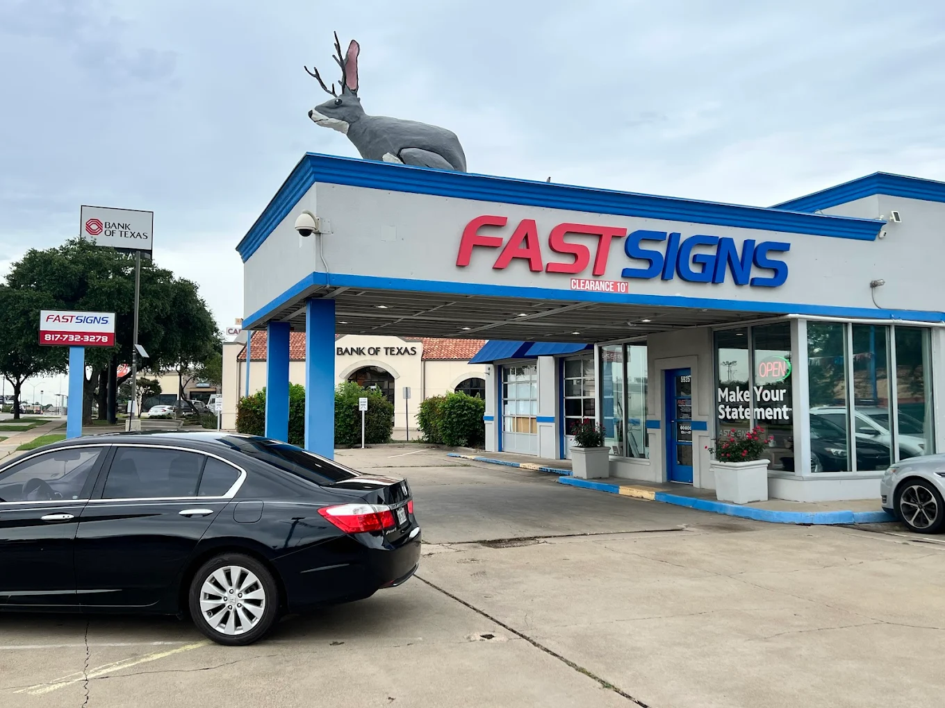 FastSigns